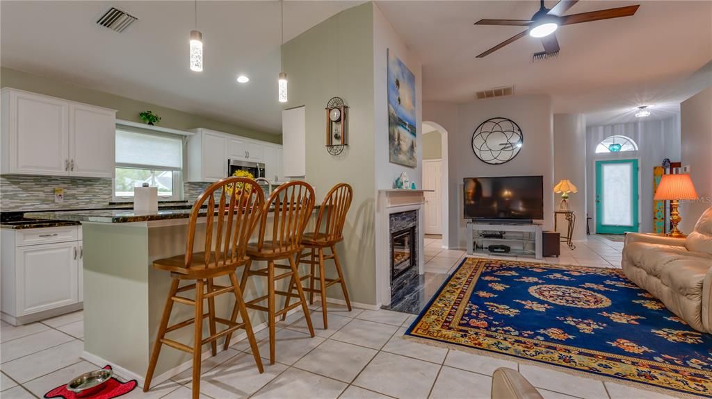 For Sale: $524,900 (4 beds, 2 baths, 1979 Square Feet)