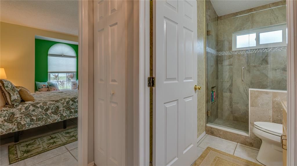 For Sale: $524,900 (4 beds, 2 baths, 1979 Square Feet)
