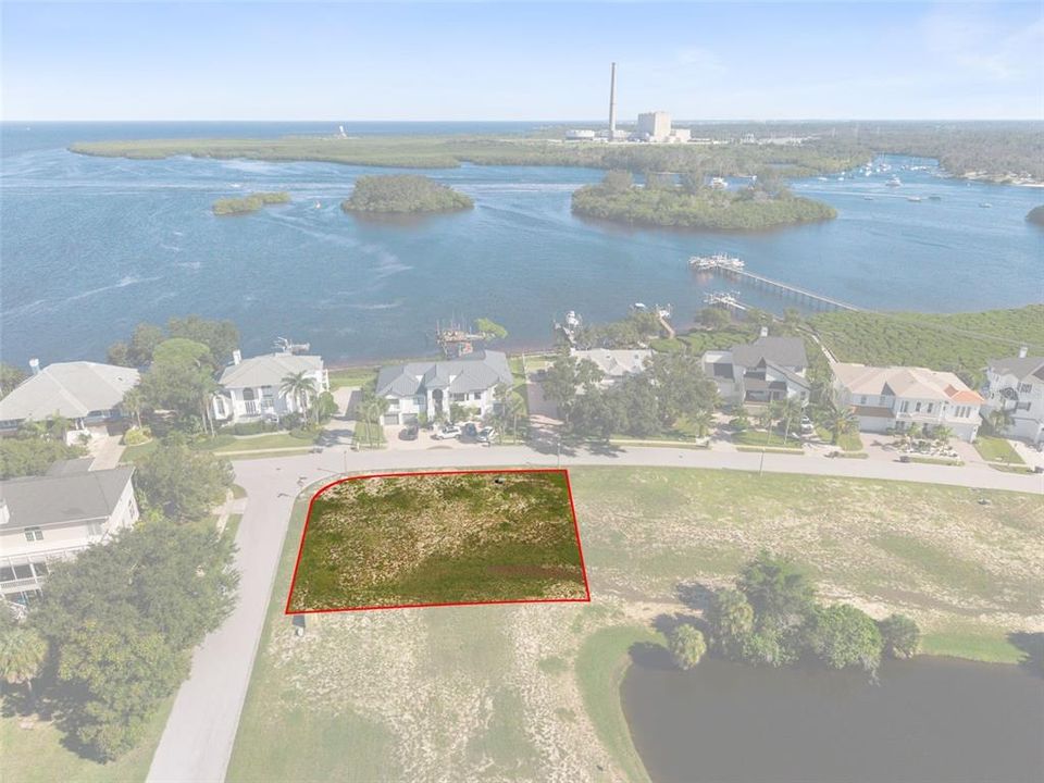 На продажу: $160,000 (0.26 acres)