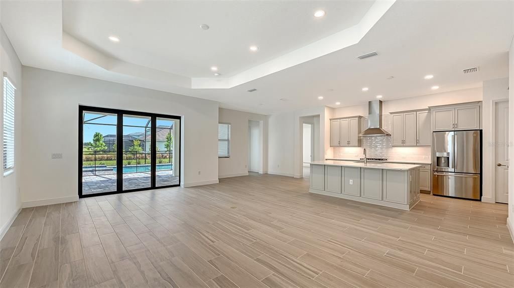 For Sale: $799,990 (3 beds, 2 baths, 2309 Square Feet)