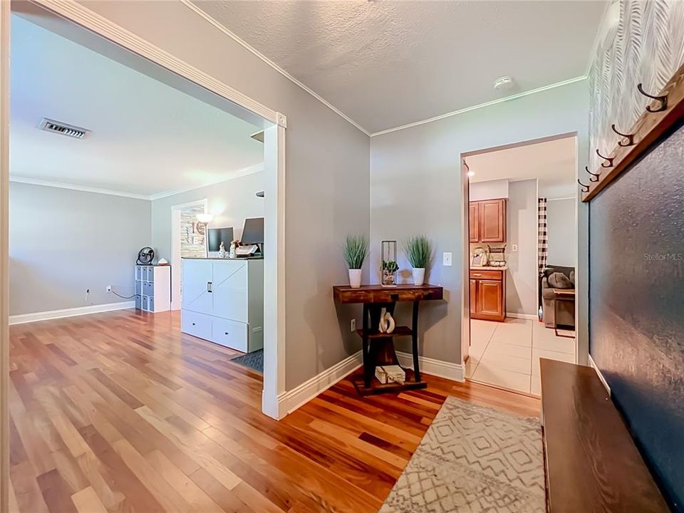 На продажу: $445,000 (4 спален, 2 ванн, 1791 Квадратных фут)