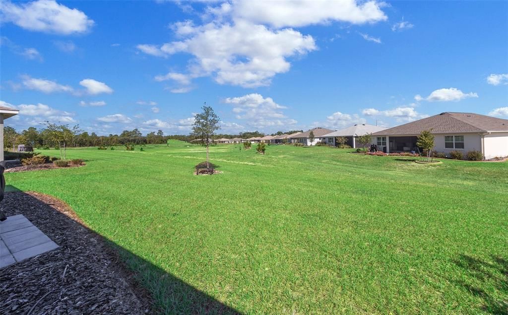 For Sale: $440,000 (2 beds, 2 baths, 2019 Square Feet)