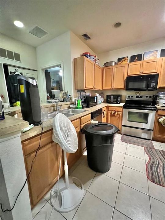 En Venta: $205,000 (3 camas, 2 baños, 1457 Pies cuadrados)