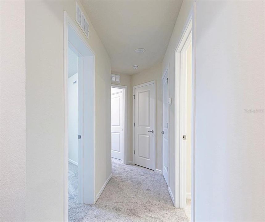 В аренду: $1,995 (3 спален, 2 ванн, 1699 Квадратных фут)