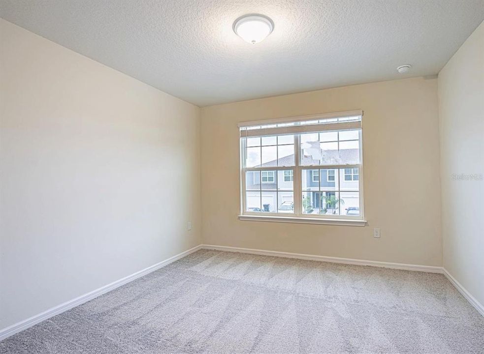 В аренду: $1,995 (3 спален, 2 ванн, 1699 Квадратных фут)