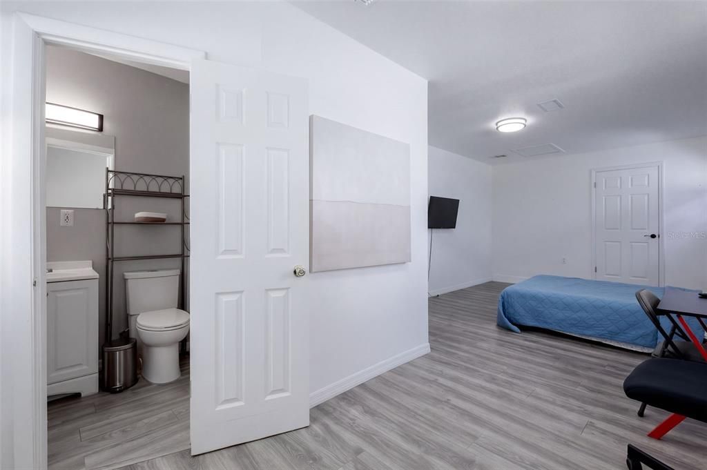 En Venta: $338,000 (4 camas, 2 baños, 1385 Pies cuadrados)