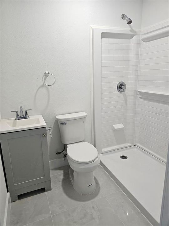 En Venta: $565,000 (4 camas, 5 baños, 1848 Pies cuadrados)