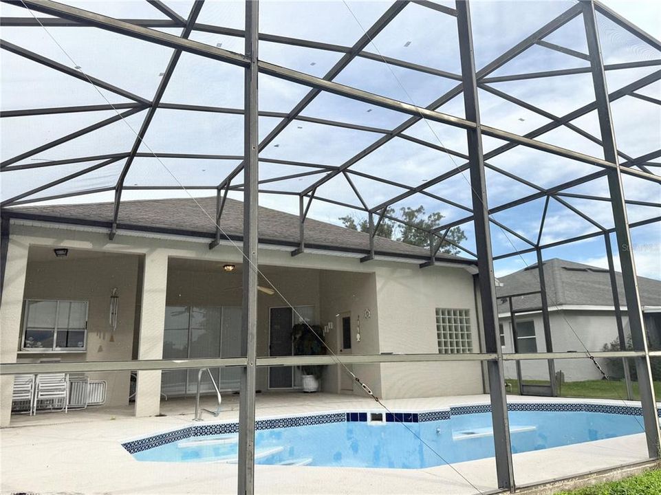 В аренду: $3,950 (3 спален, 2 ванн, 1637 Квадратных фут)