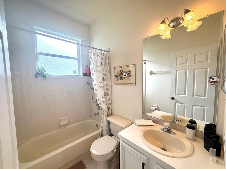 В аренду: $3,950 (3 спален, 2 ванн, 1637 Квадратных фут)