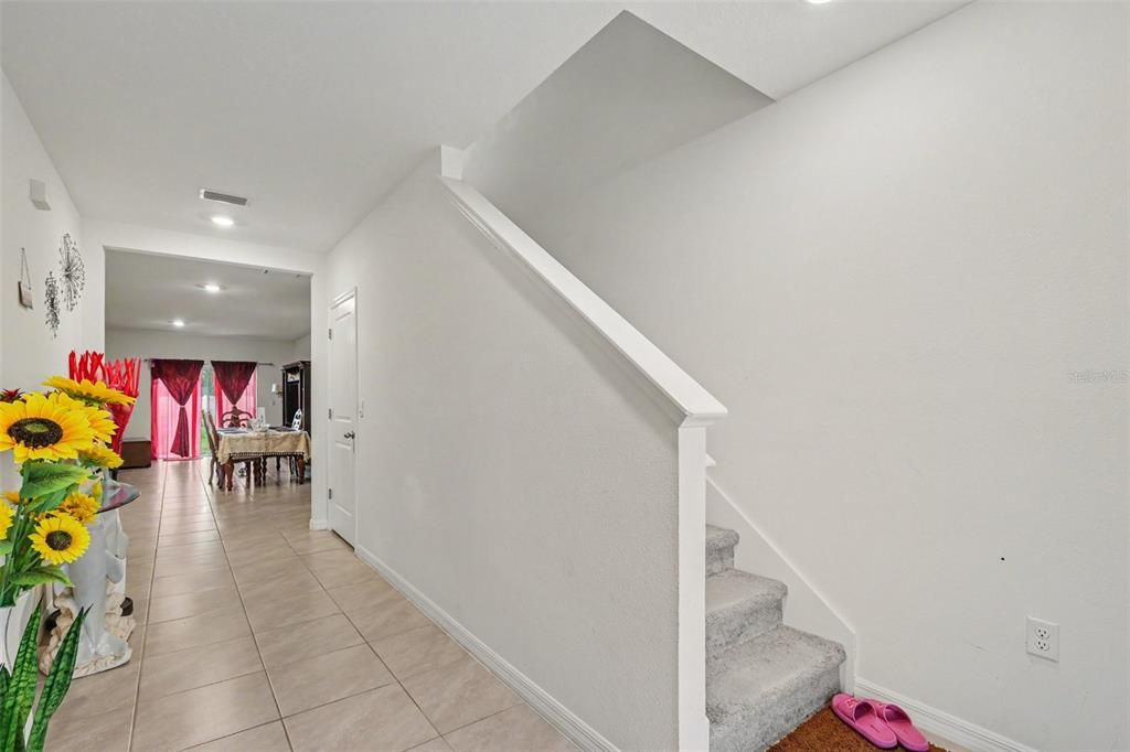 En Venta: $420,000 (5 camas, 3 baños, 2522 Pies cuadrados)