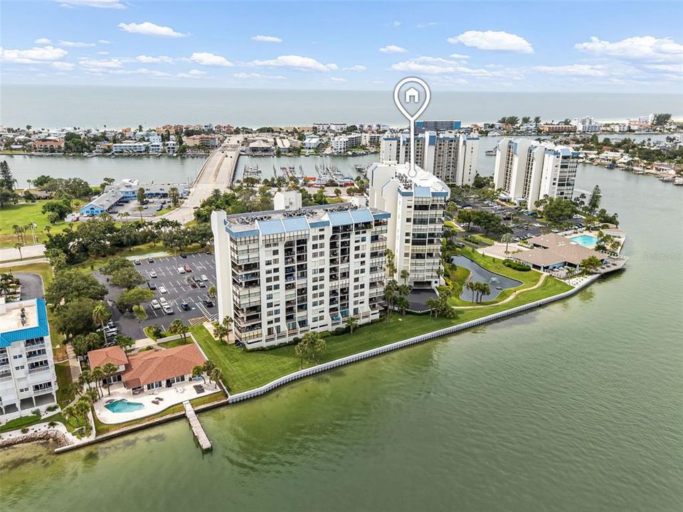 En Venta: $469,000 (2 camas, 2 baños, 1175 Pies cuadrados)
