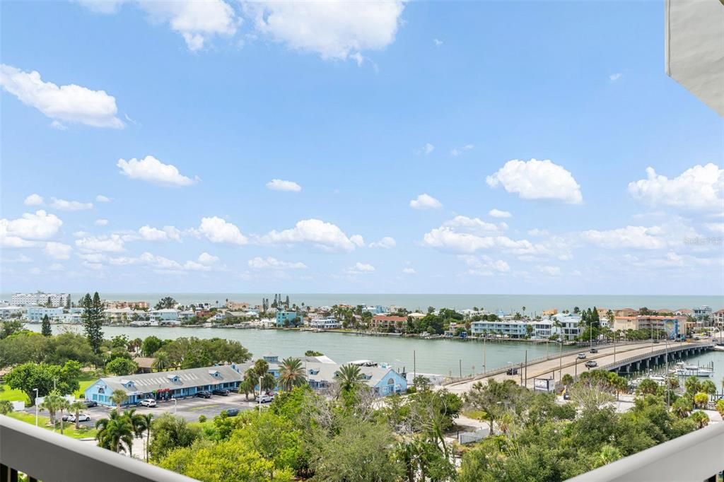 En Venta: $469,000 (2 camas, 2 baños, 1175 Pies cuadrados)