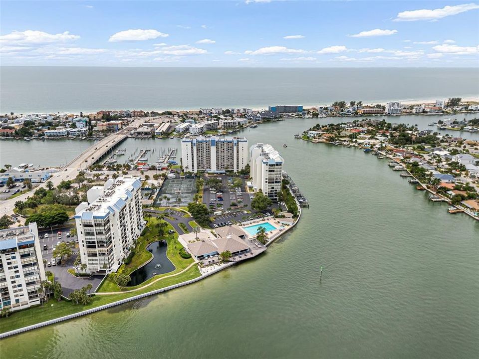 En Venta: $469,000 (2 camas, 2 baños, 1175 Pies cuadrados)