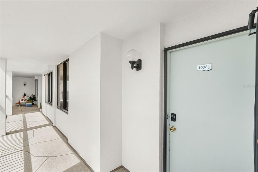 En Venta: $469,000 (2 camas, 2 baños, 1175 Pies cuadrados)
