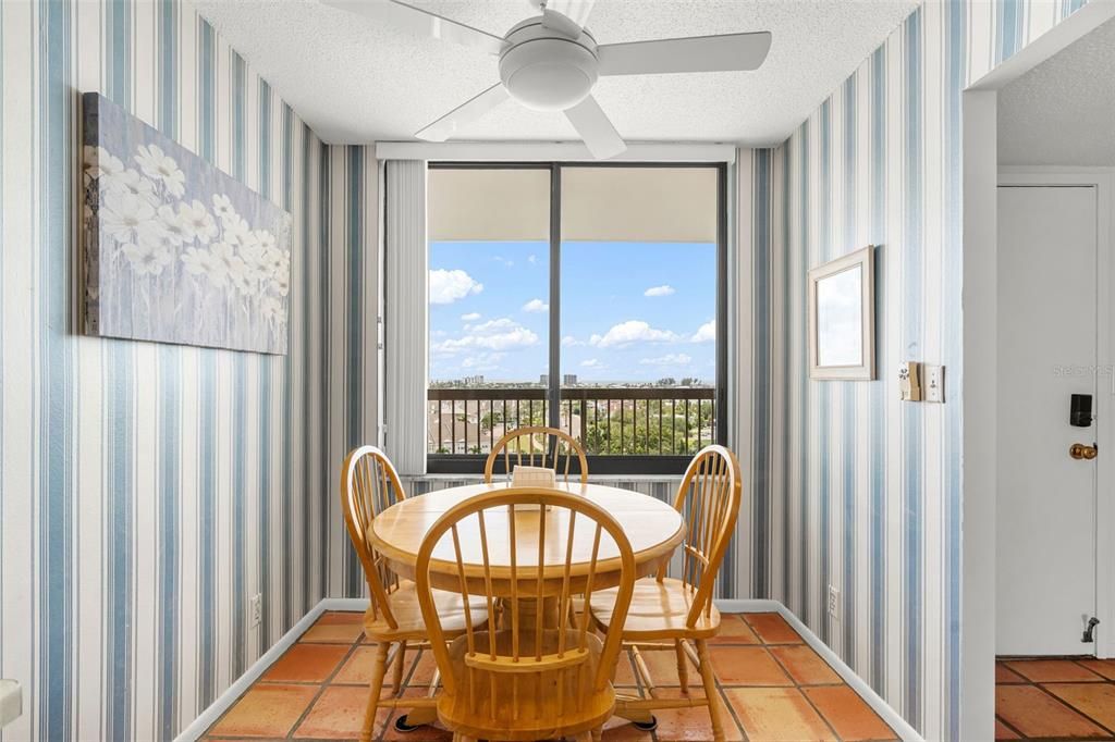 En Venta: $469,000 (2 camas, 2 baños, 1175 Pies cuadrados)