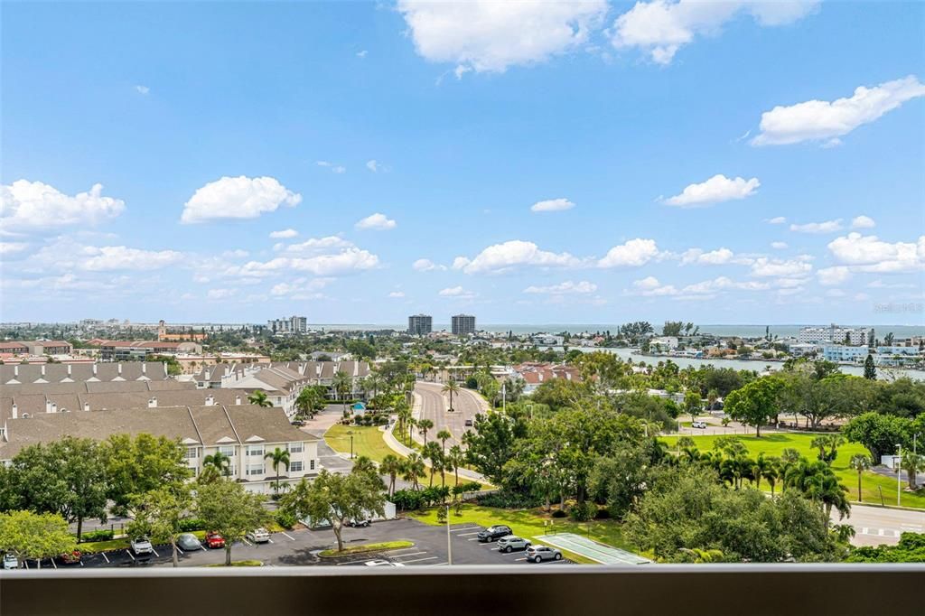 En Venta: $469,000 (2 camas, 2 baños, 1175 Pies cuadrados)
