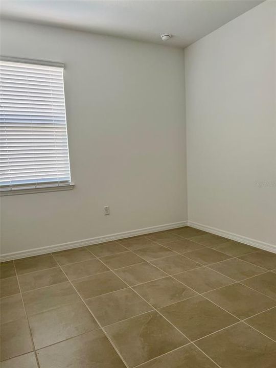 В аренду: $2,395 (3 спален, 2 ванн, 1856 Квадратных фут)