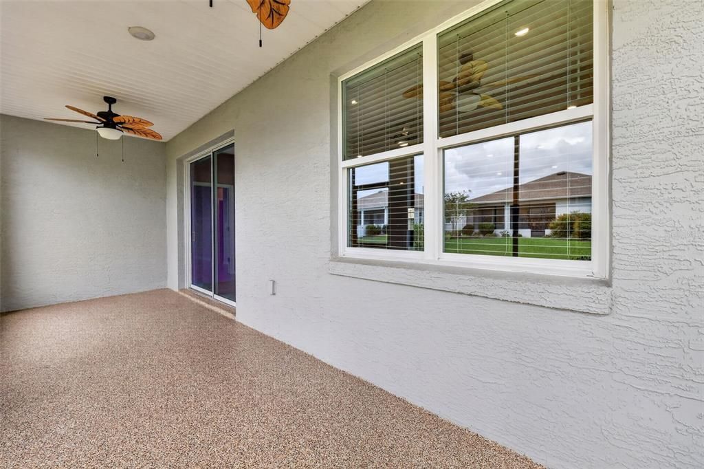 En Venta: $385,000 (3 camas, 2 baños, 2126 Pies cuadrados)