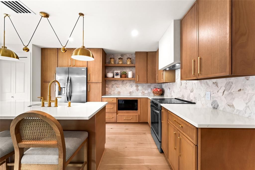En Venta: $574,900 (4 camas, 2 baños, 1844 Pies cuadrados)