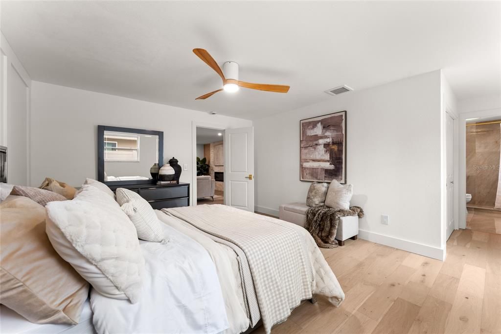En Venta: $574,900 (4 camas, 2 baños, 1844 Pies cuadrados)