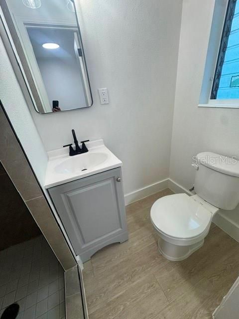 В аренду: $2,495 (3 спален, 2 ванн, 1155 Квадратных фут)