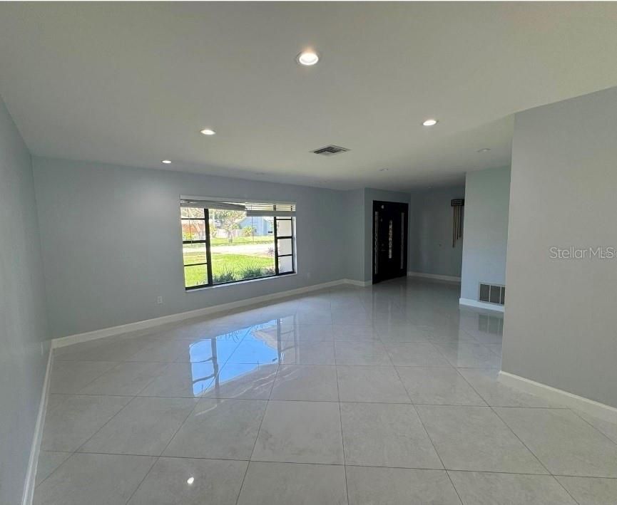 En Renta: $3,500 (3 camas, 2 baños, 2054 Pies cuadrados)