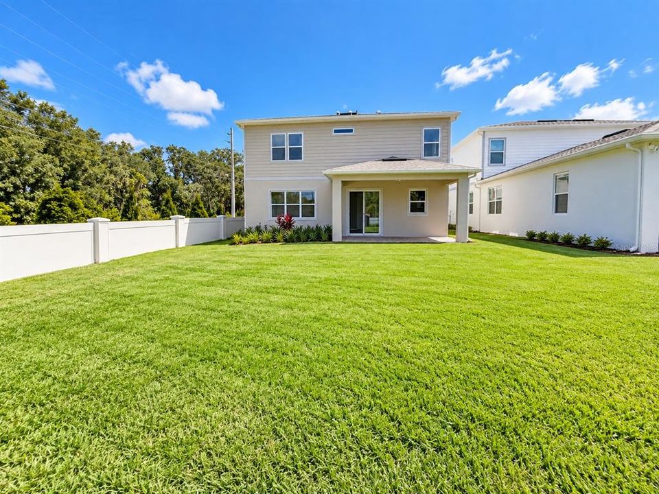 For Rent: $4,999 (5 beds, 3 baths, 2563 Square Feet)