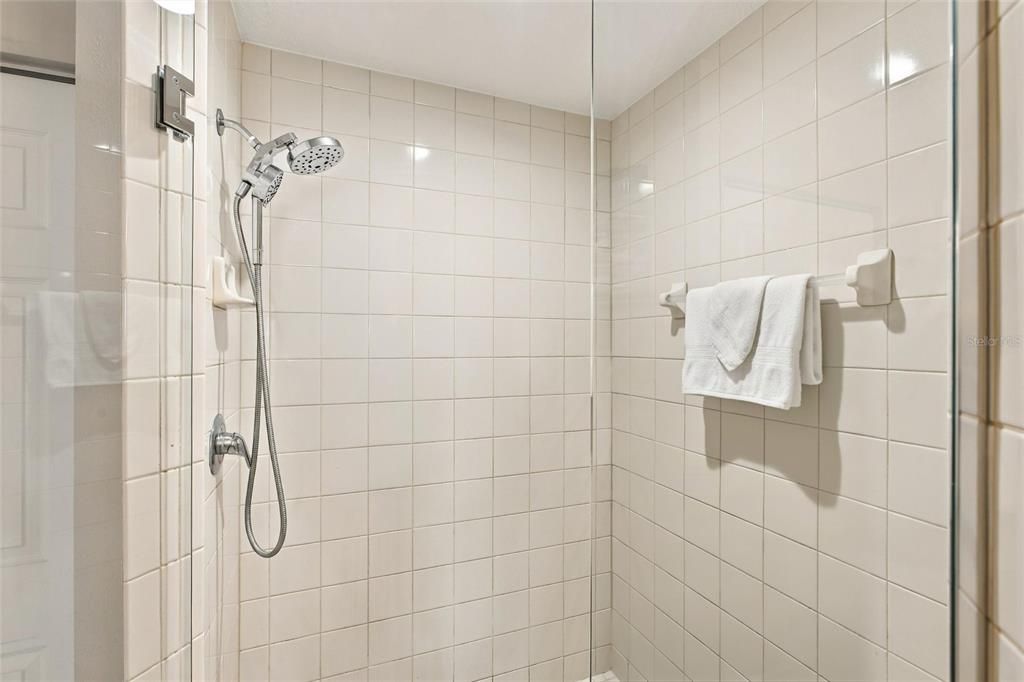 En Venta: $675,000 (3 camas, 2 baños, 1456 Pies cuadrados)