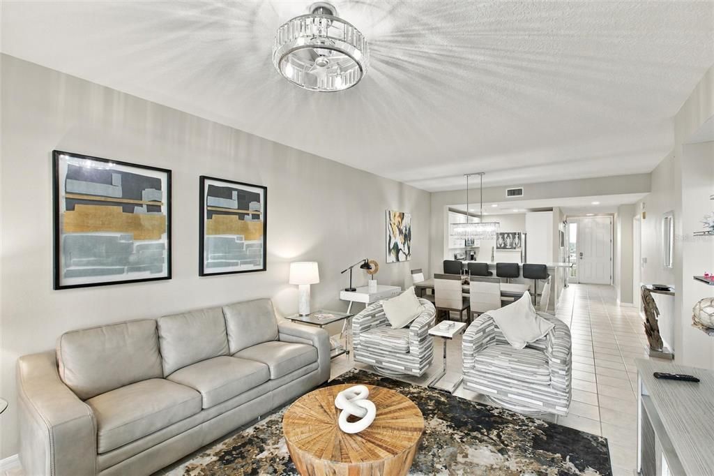 En Venta: $675,000 (3 camas, 2 baños, 1456 Pies cuadrados)