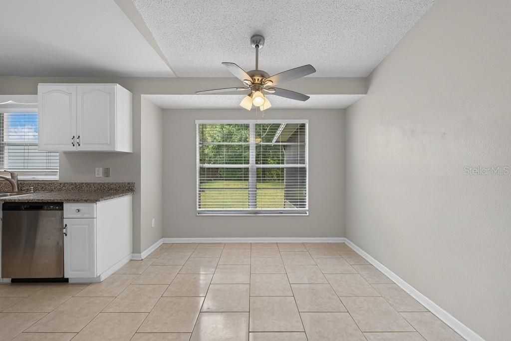 For Sale: $300,000 (3 beds, 2 baths, 1169 Square Feet)
