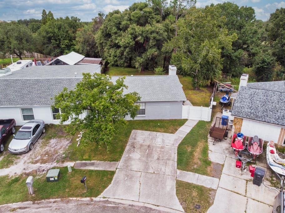 For Sale: $300,000 (3 beds, 2 baths, 1169 Square Feet)