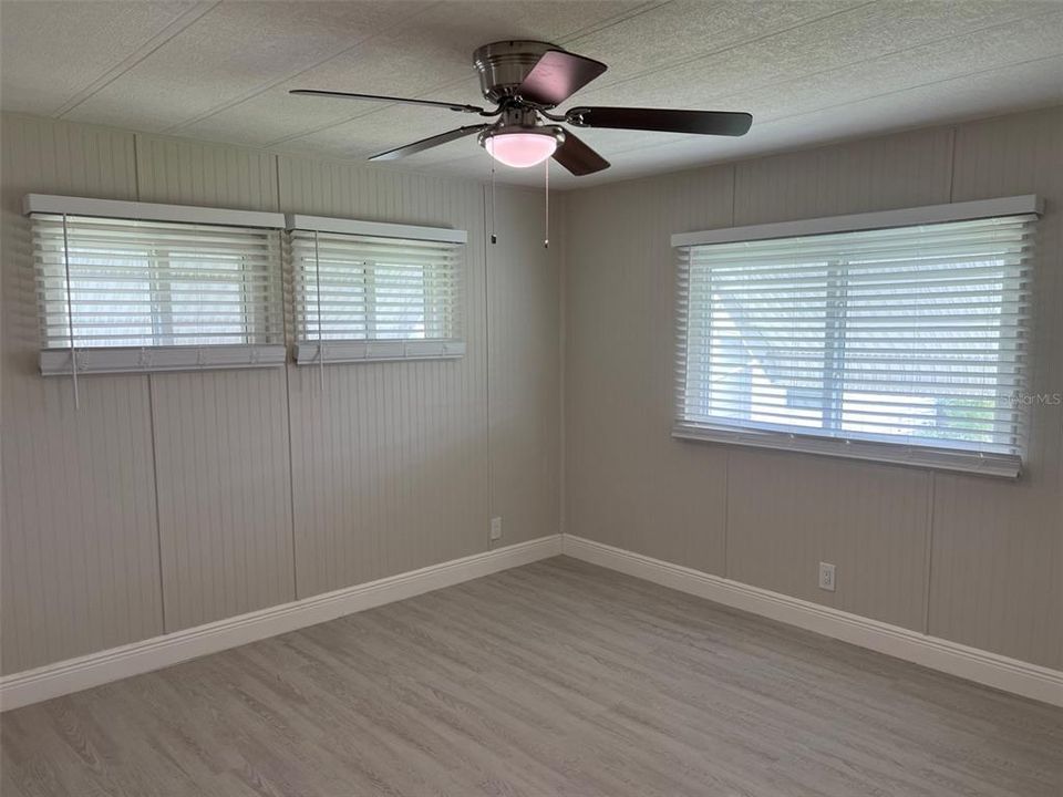 En Venta: $122,500 (2 camas, 2 baños, 888 Pies cuadrados)
