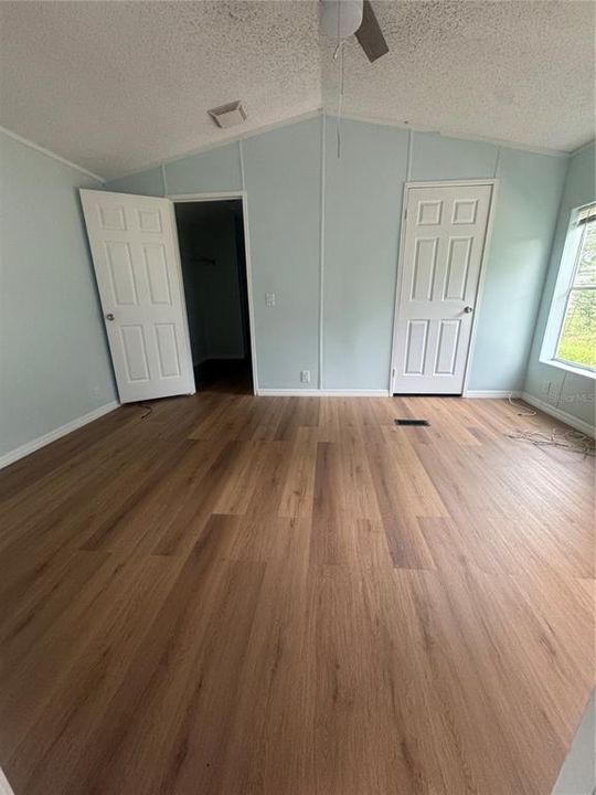 В аренду: $1,595 (3 спален, 2 ванн, 1216 Квадратных фут)