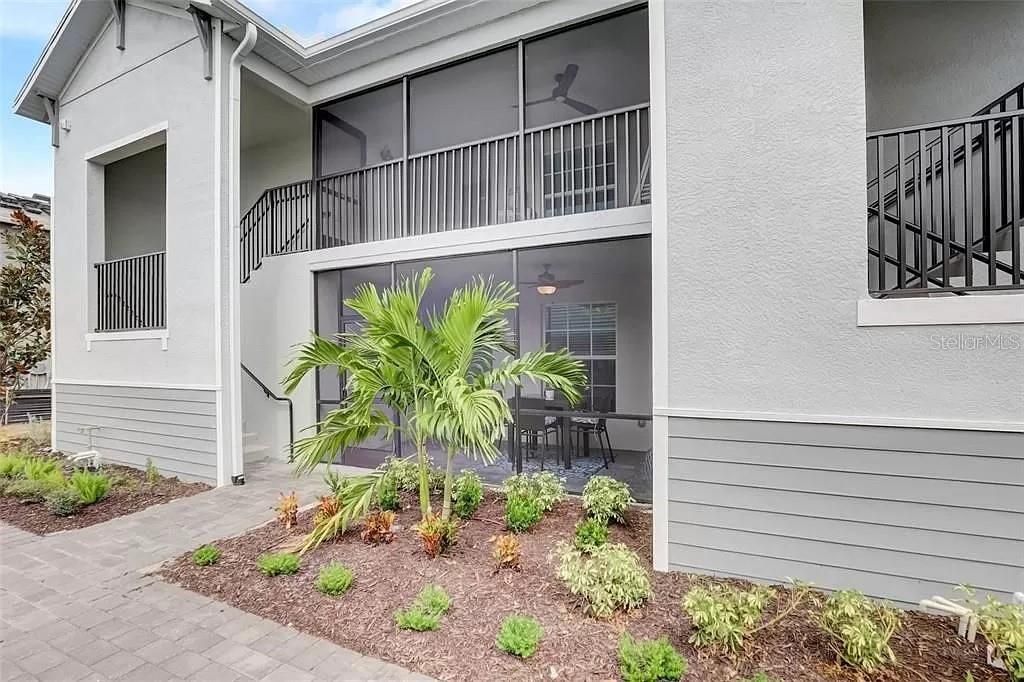En Venta: $399,900 (2 camas, 2 baños, 1569 Pies cuadrados)