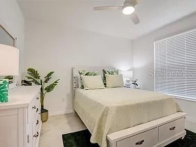 En Venta: $399,900 (2 camas, 2 baños, 1569 Pies cuadrados)
