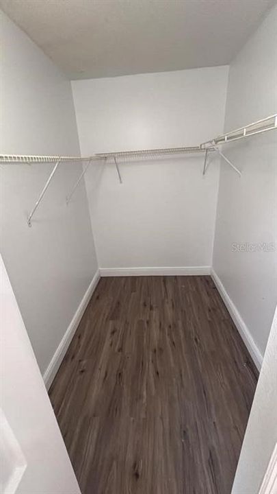 Под контрактом: $1,500 (3 спален, 2 ванн, 1182 Квадратных фут)
