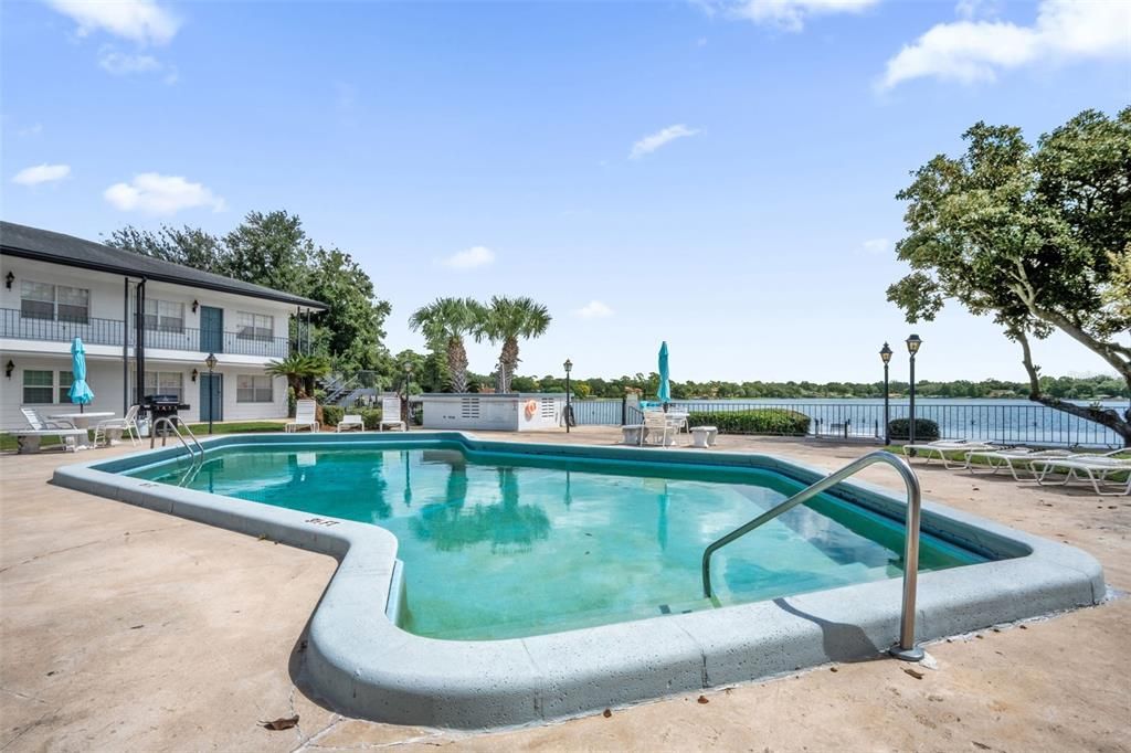 For Rent: $1,500 (1 beds, 1 baths, 632 Square Feet)