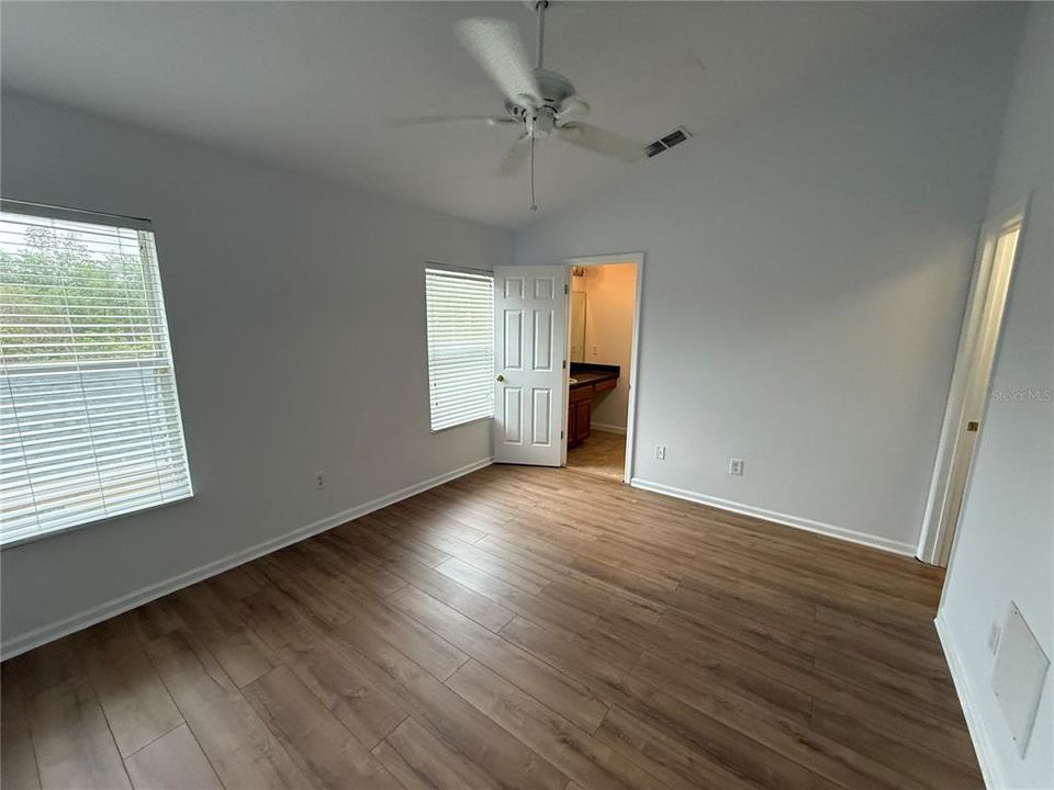 En Venta: $289,900 (2 camas, 2 baños, 1258 Pies cuadrados)