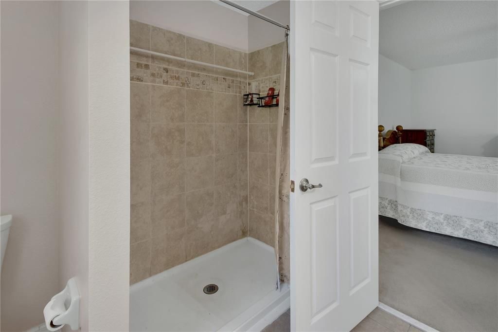 En Venta: $309,900 (4 camas, 2 baños, 1858 Pies cuadrados)