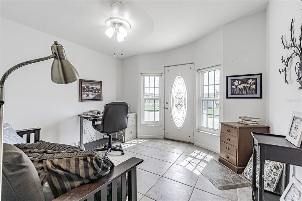 For Sale: $250,000 (2 beds, 2 baths, 1428 Square Feet)