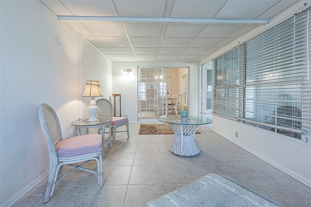 For Sale: $250,000 (2 beds, 2 baths, 1428 Square Feet)