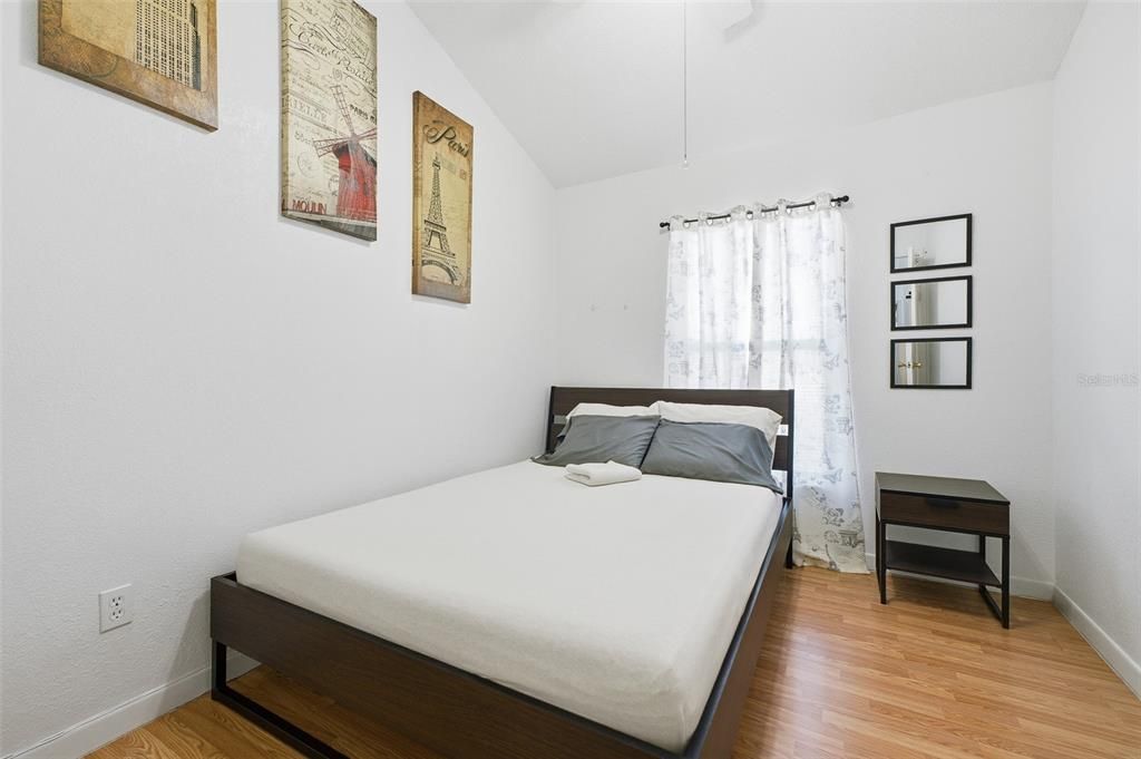 For Sale: $285,000 (3 beds, 2 baths, 1450 Square Feet)