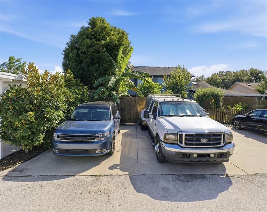 For Sale: $285,000 (3 beds, 2 baths, 1450 Square Feet)