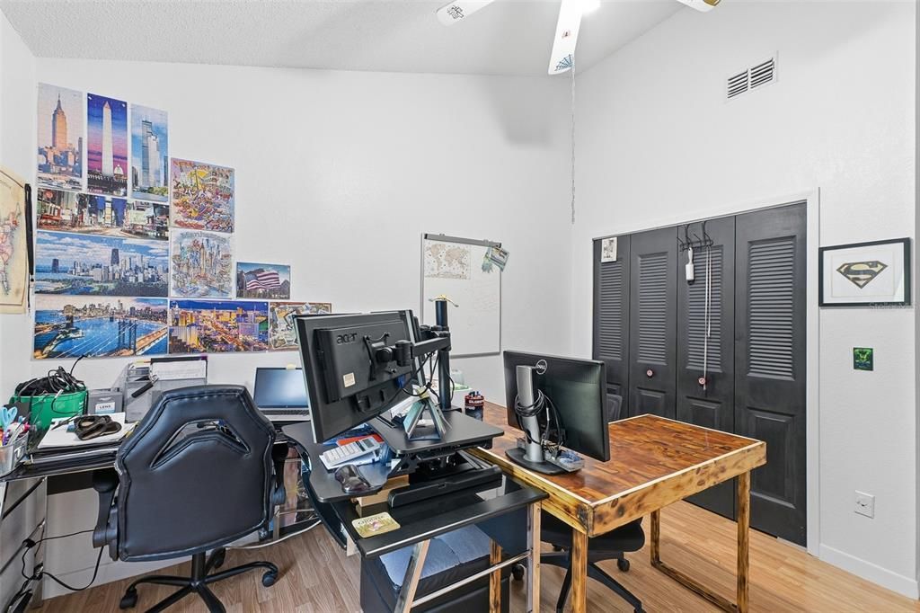 For Sale: $285,000 (3 beds, 2 baths, 1450 Square Feet)