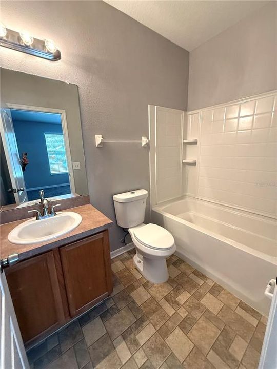 For Rent: $2,000 (2 beds, 2 baths, 1383 Square Feet)