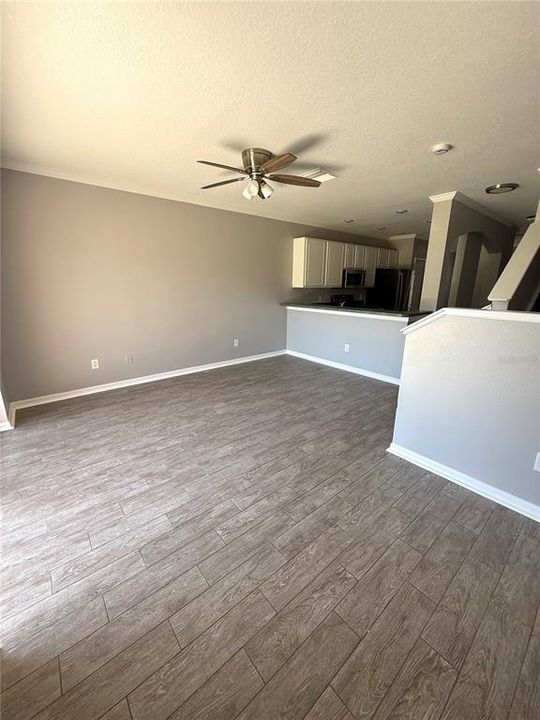 For Rent: $2,000 (2 beds, 2 baths, 1383 Square Feet)