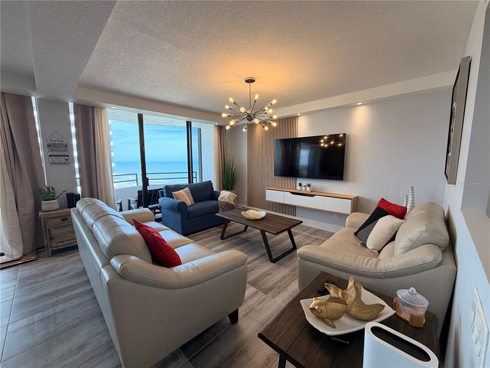 For Rent: $3,000 (2 beds, 2 baths, 1103 Square Feet)