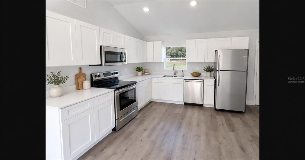 For Rent: $1,697 (3 beds, 2 baths, 1011 Square Feet)