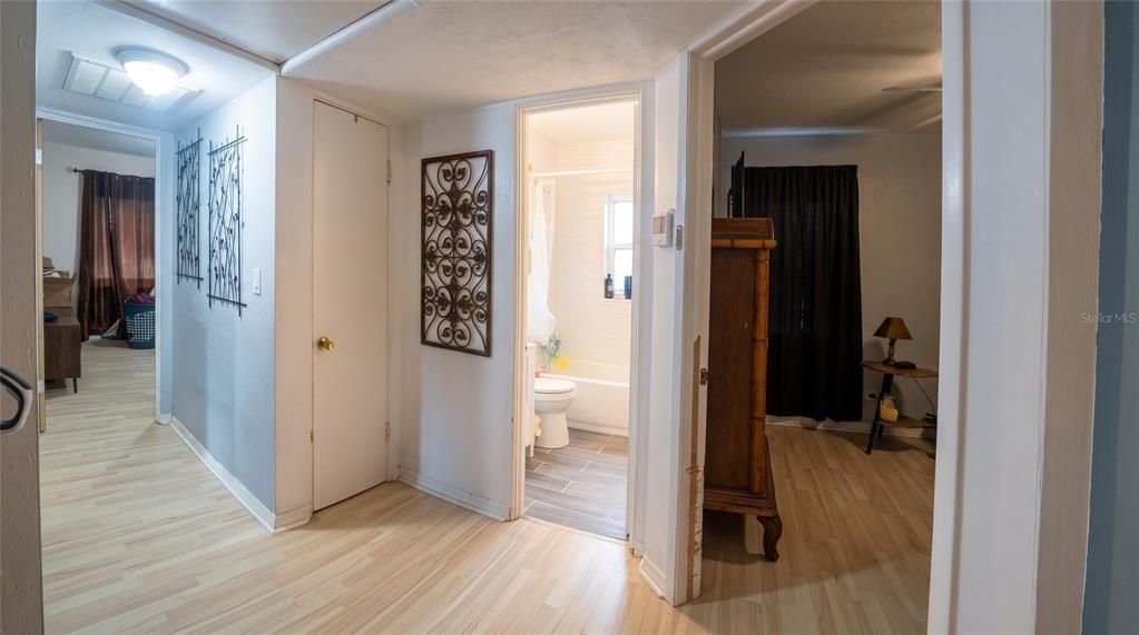 Active With Contract: $311,000 (3 beds, 2 baths, 1220 Square Feet)