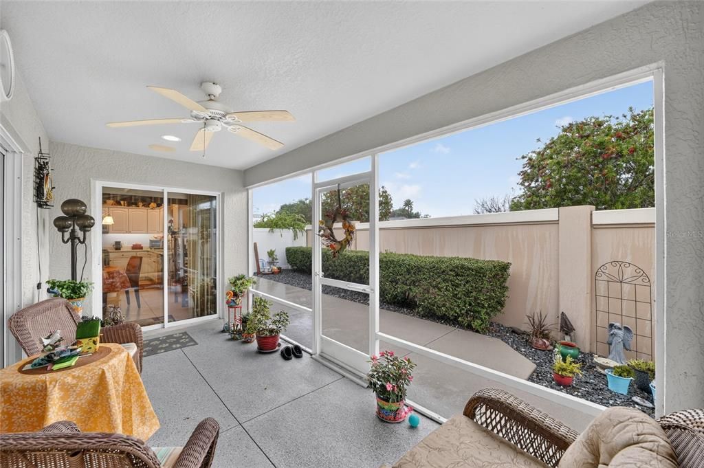 For Sale: $535,000 (3 beds, 2 baths, 1587 Square Feet)